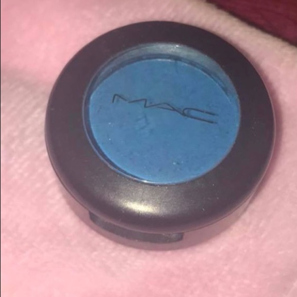 Mac single shadows